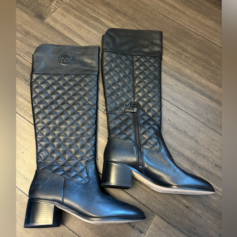 NWOT- Michael Kors tall leather boots size 6.5